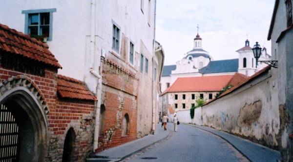 Vilnius_Street.jpg